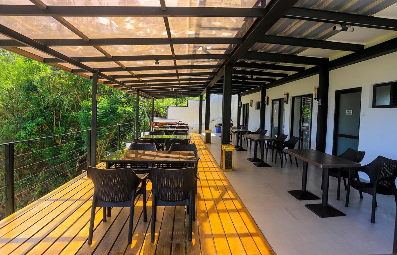 Vendol Sky Resort Kandy Exterior foto